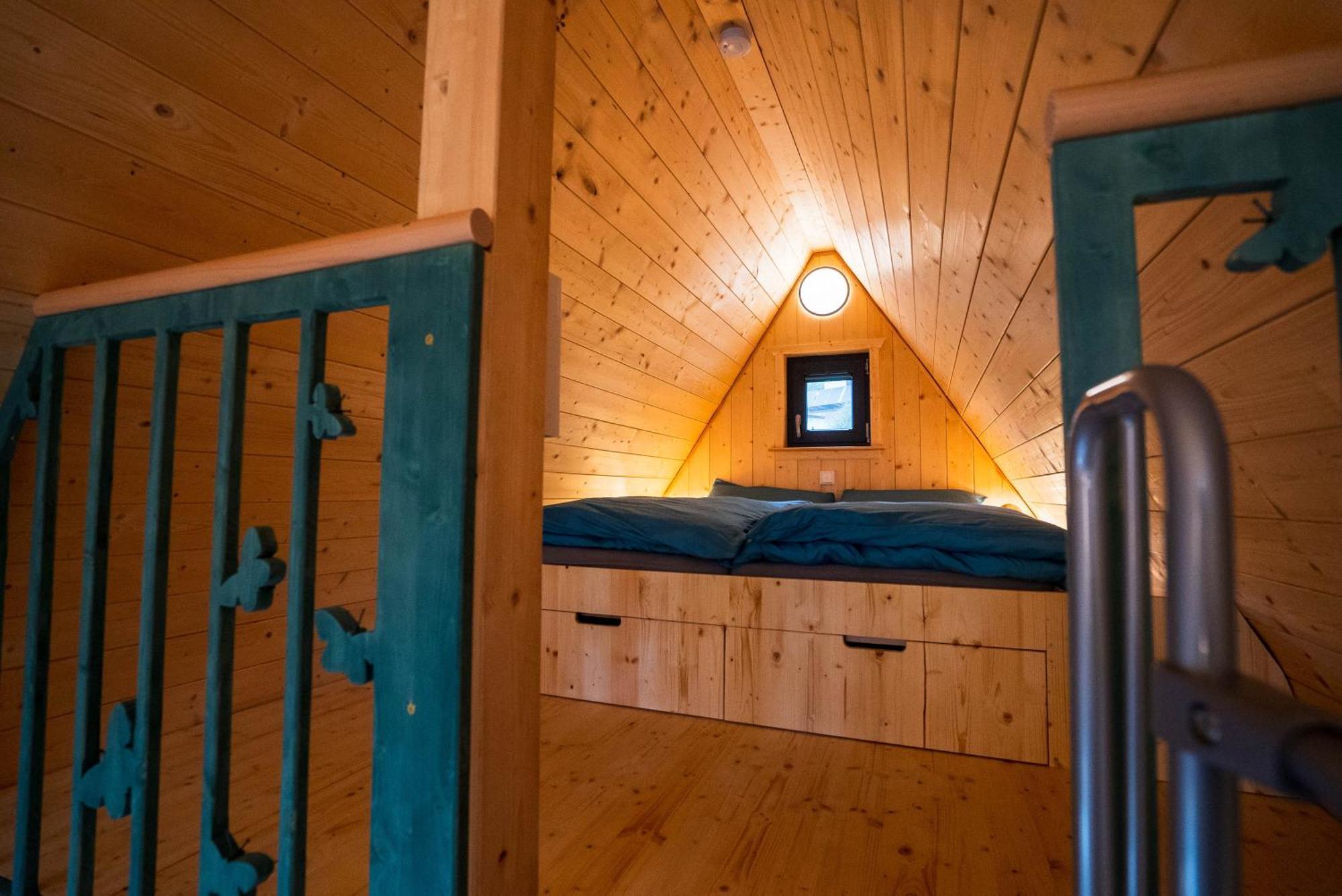 Taunus Tinyhouse Villa Weilrod ภายนอก รูปภาพ