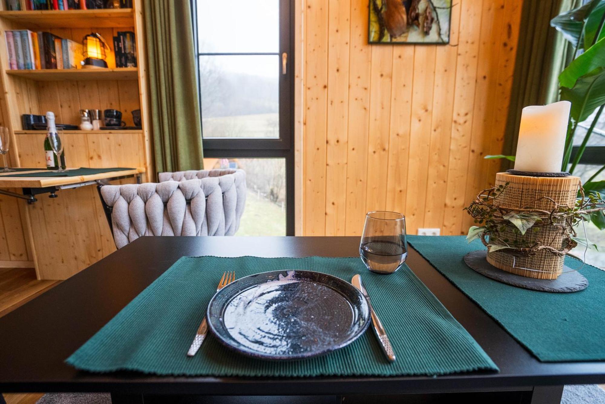 Taunus Tinyhouse Villa Weilrod ภายนอก รูปภาพ